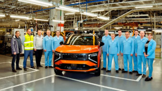 первые Lada Azimut